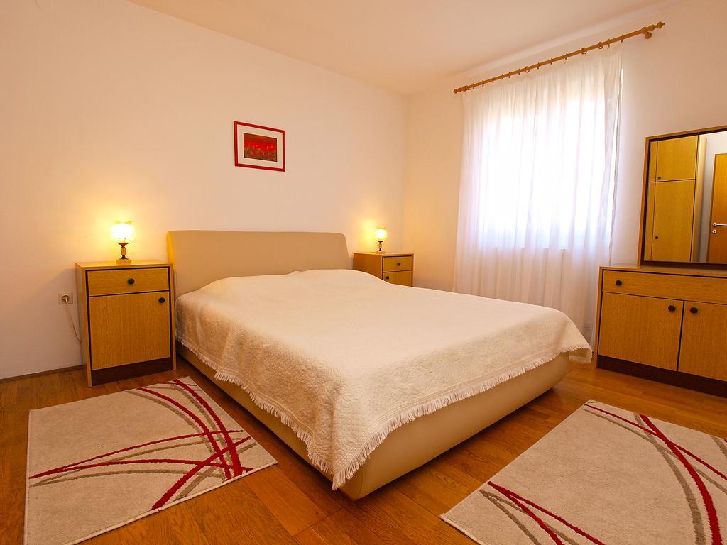 Apartments Munida 734 Медулин Экстерьер фото
