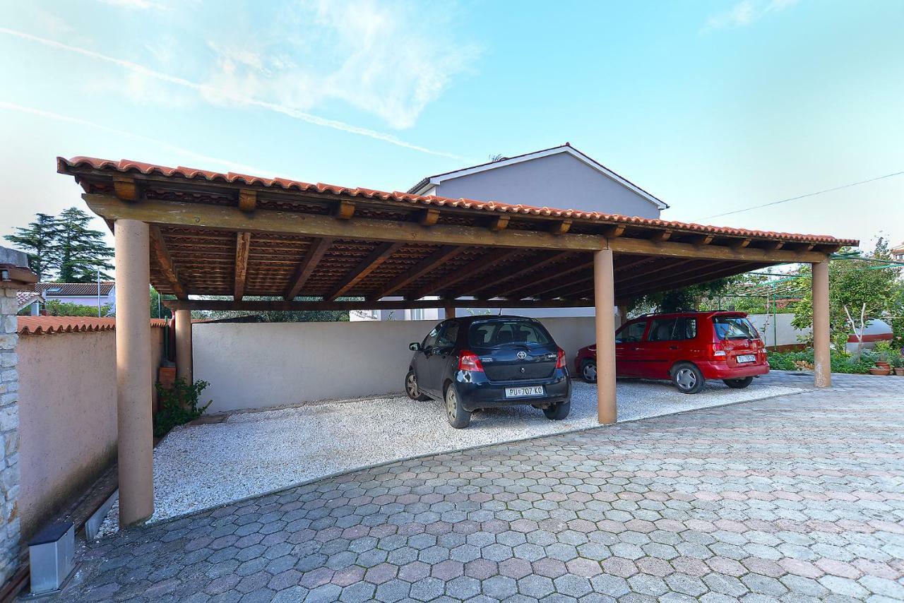 Apartments Munida 734 Медулин Экстерьер фото